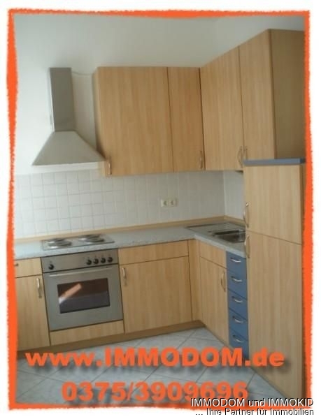 2-Zimmer-Wohnung mit EINBAUKÜCHE, Personenaufzug ins 3.OG und Gast-WC zu vermieten! - Photo 2