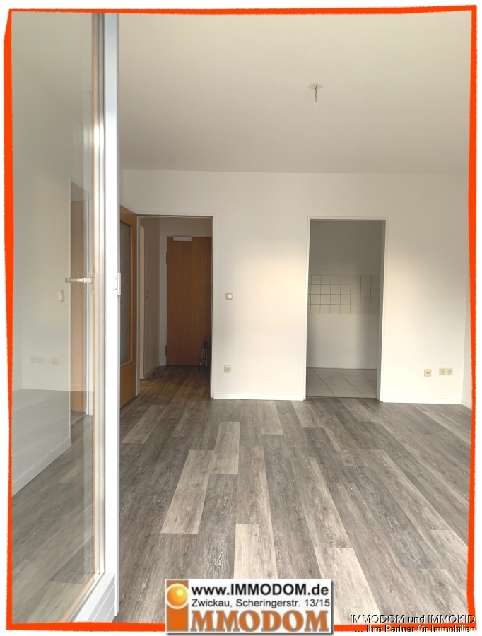 2-Zimmer-Wohnung mit BALKON und Tiefgaragen-PKW-Stellplatz (optional möbliert) in beliebtester Lage Zwickaus zu vermieten! - Foto 1