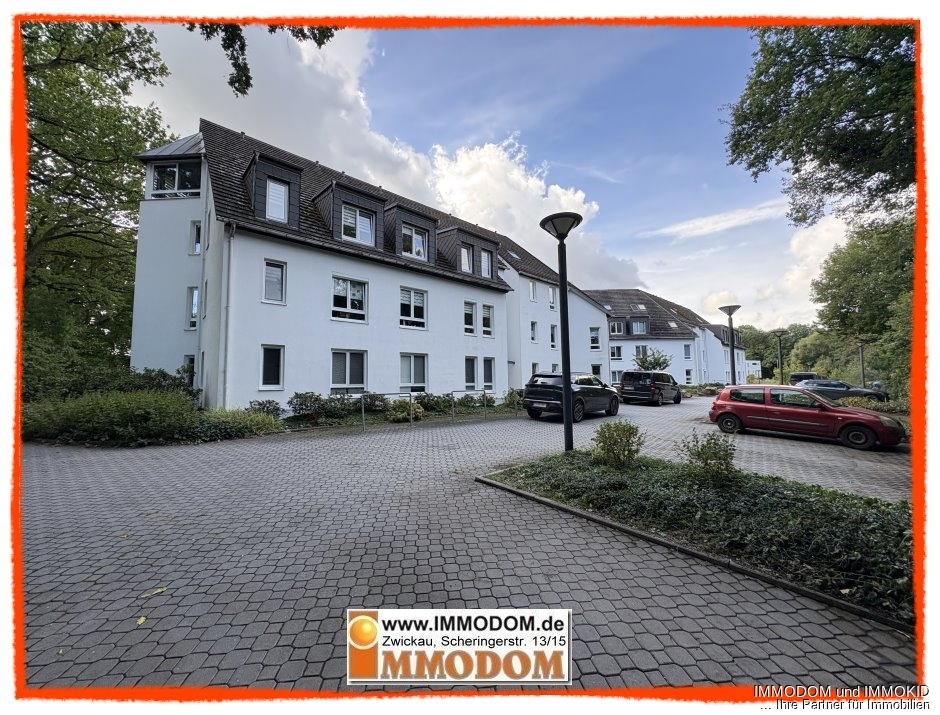 2-Zimmer-Dachwohnung mit toller DACHTERRASSE in Zwickau-Weißenborn zu vermieten! - Photo 1