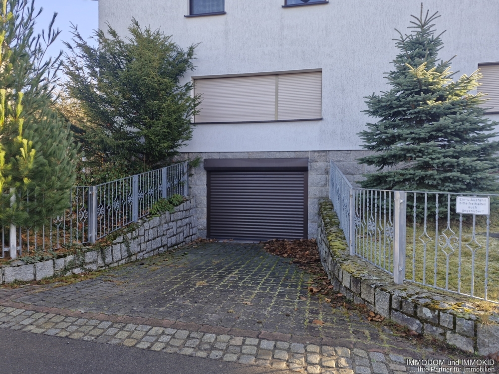 Garage im KG