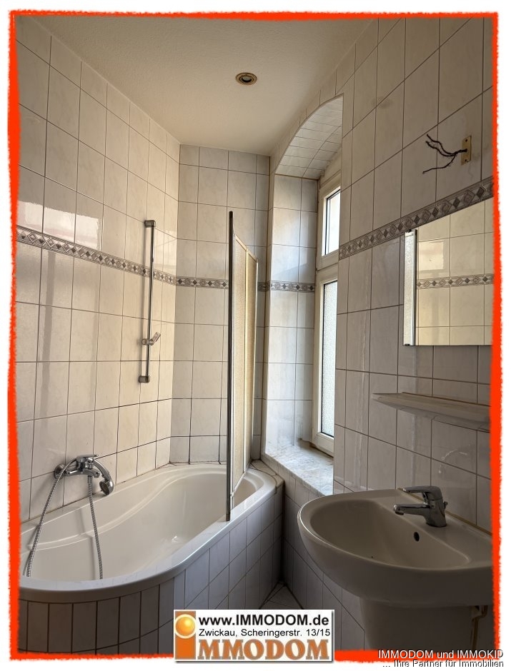 3-Zimmer-Wohnung mit BALKON und PKW-Stellplatz in Zwickau-Pölbitz zu vermieten! - Photo 2