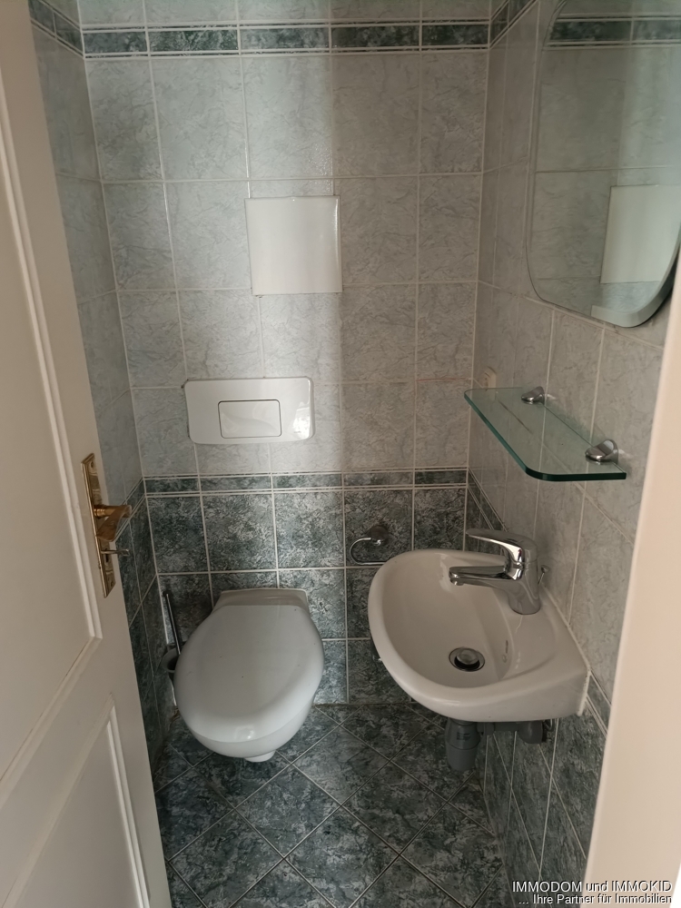 3-Zimmer-Wohnung mit SÜDBALKON in der Zwickauer-Nordvorstadt zu vermieten! - Foto 3
